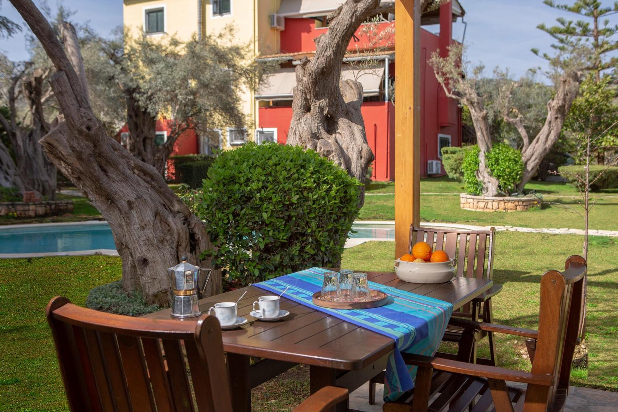 Poly's Villa Lefkada Apolpaina Exteriör bild
