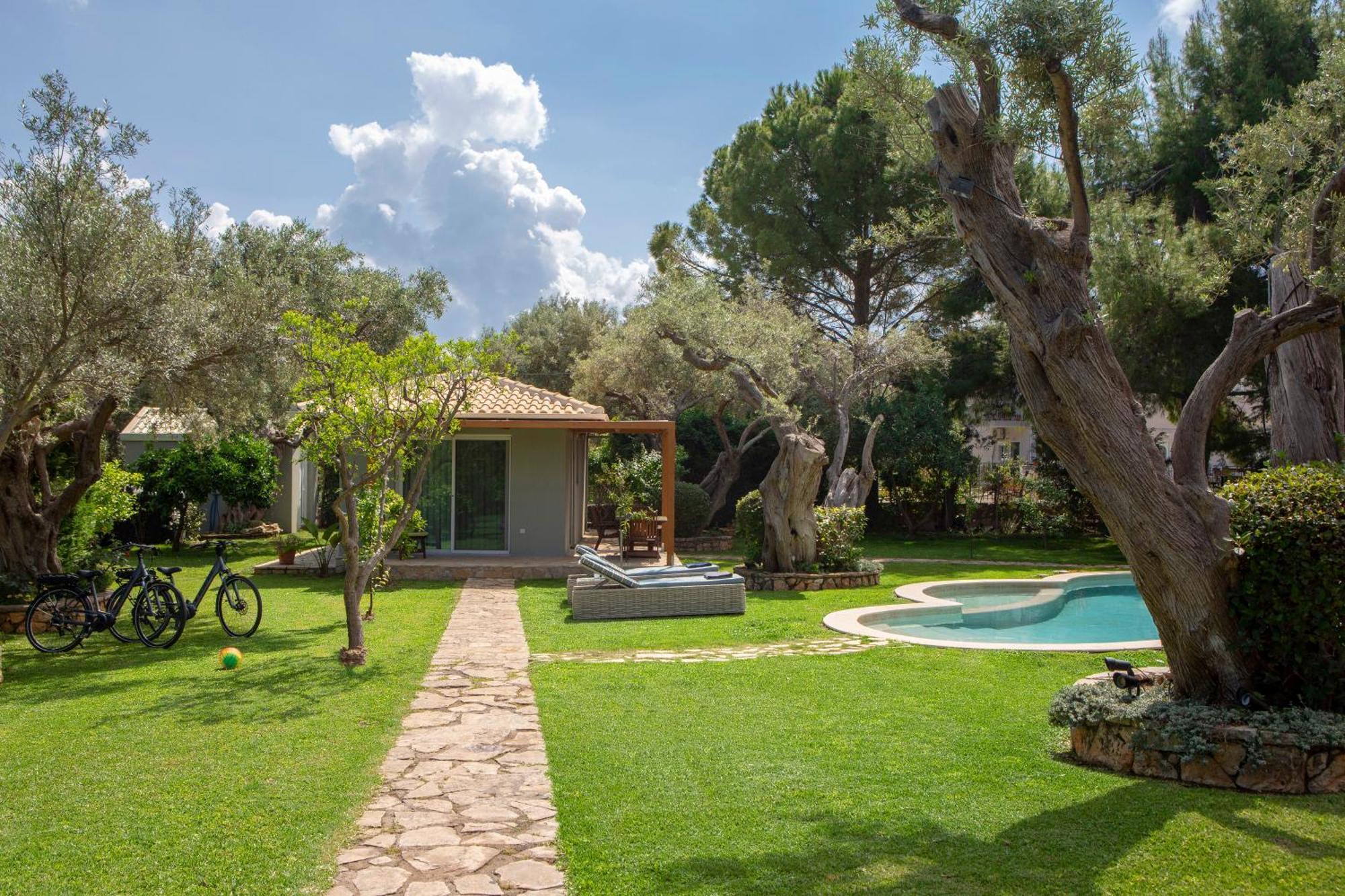 Poly's Villa Lefkada Apolpaina Exteriör bild